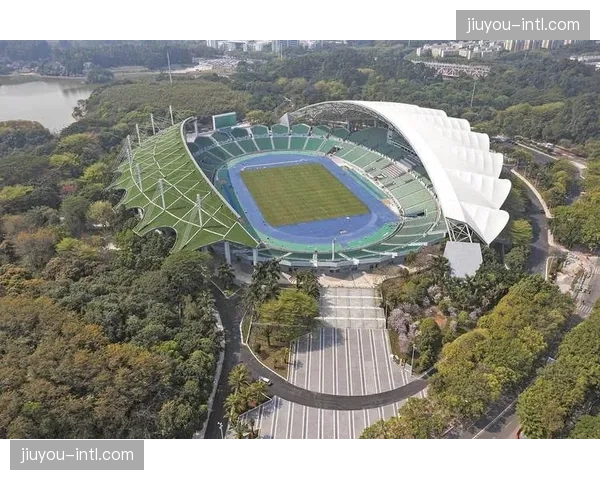 分布式渲染节点进驻场馆，二线制作间正淡出视野