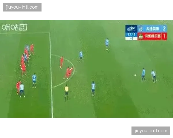 斯坦丘世界波制胜当选MVP，英博中场核心率队延续连胜